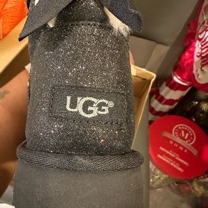 SOLDDDDDD. Ugg’s size 7.